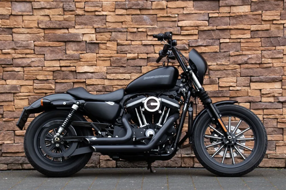 2010 Harley-Davidson XL 883 N Sportster Iron Clubstyle *VERKOCHT*