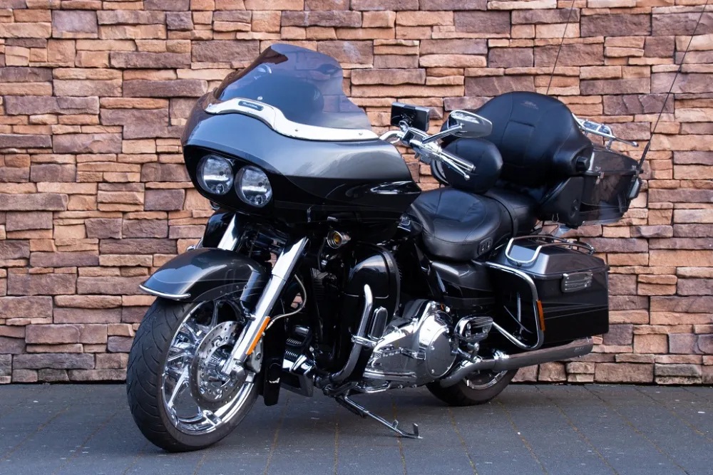 2011 Harley-Davidson FLTRUSE Road Glide Ultra CVO 110 *VERKOCHT*
