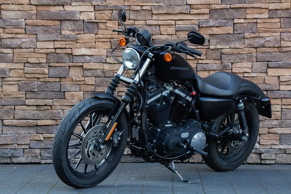 2011 Harley-Davidson XL883N Sportster Iron 883 *VERKOCHT*