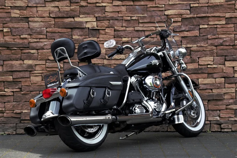2013 Harley-Davidson FLHRC Road King Classic 103 ABS *VERKOCHT*