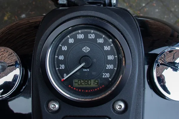 2014 Harley Davidson FXDB Dyna Street Bob 103 Clubstyle *VERKOCHT*