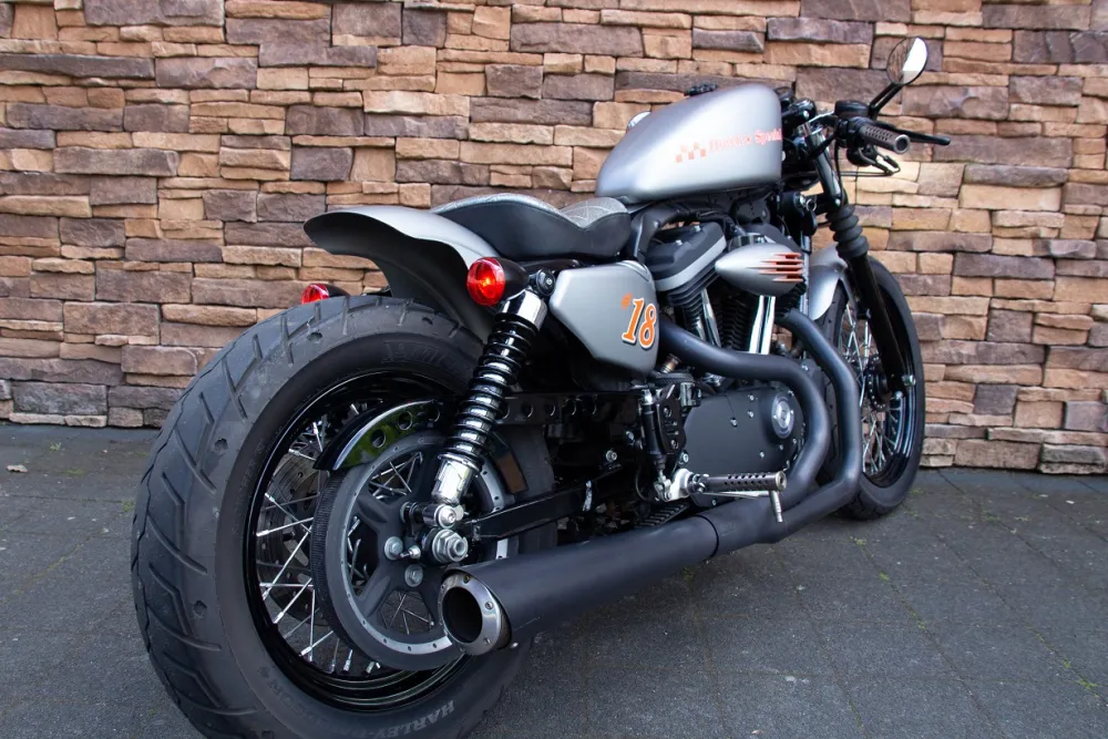 2014 Harley-Davidson Iron XL 883 Sportster Cafe Racer *VERKOCHT*