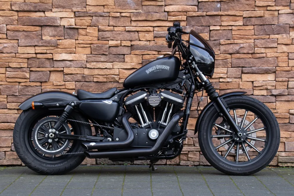 2014 Harley-Davidson XL883N Sportster Iron 883 ABS Clubstyle *VERKOCHT*