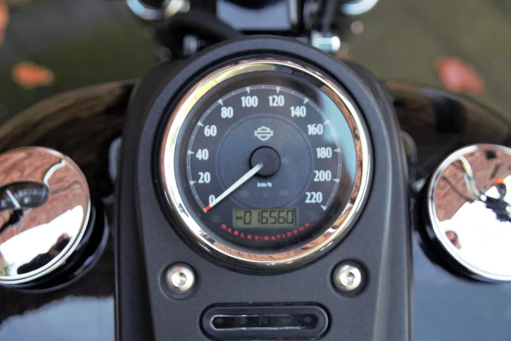 2015 Harley Davidson FXDB Dyna Street Bob 1.690cc ABS *VERKOCHT*