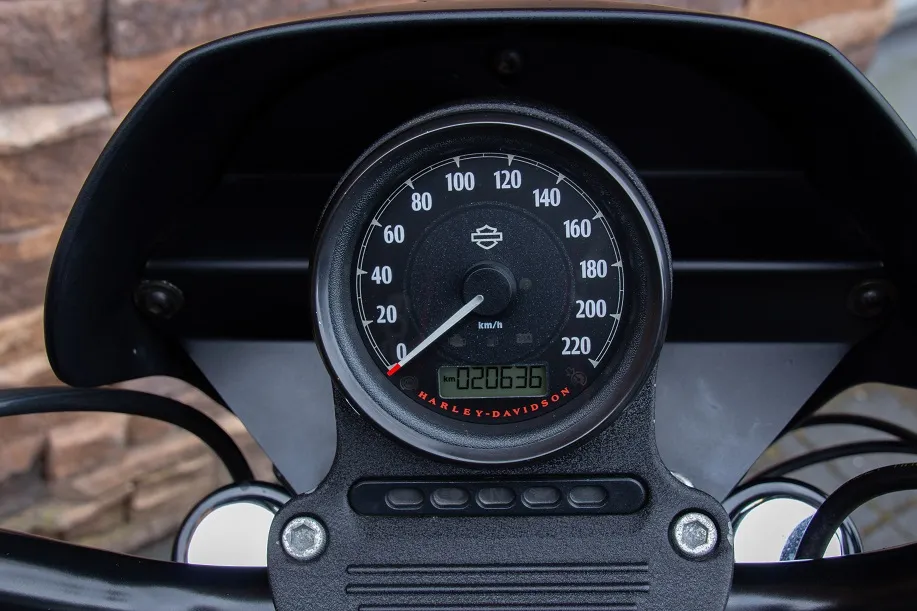 2016 Harley-Davidson XL883N Sportster Iron 883 ABS *VERKOCHT*