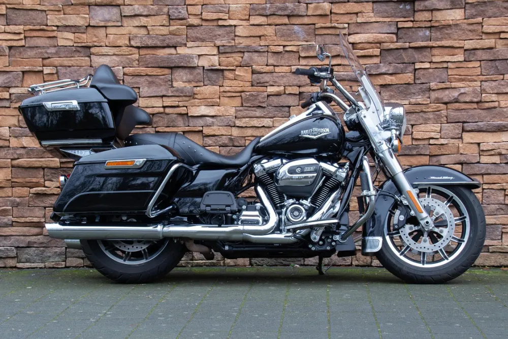 2017 Harley-Davidson FLHR Road King Touring 107 M8 *VERKOCHT*