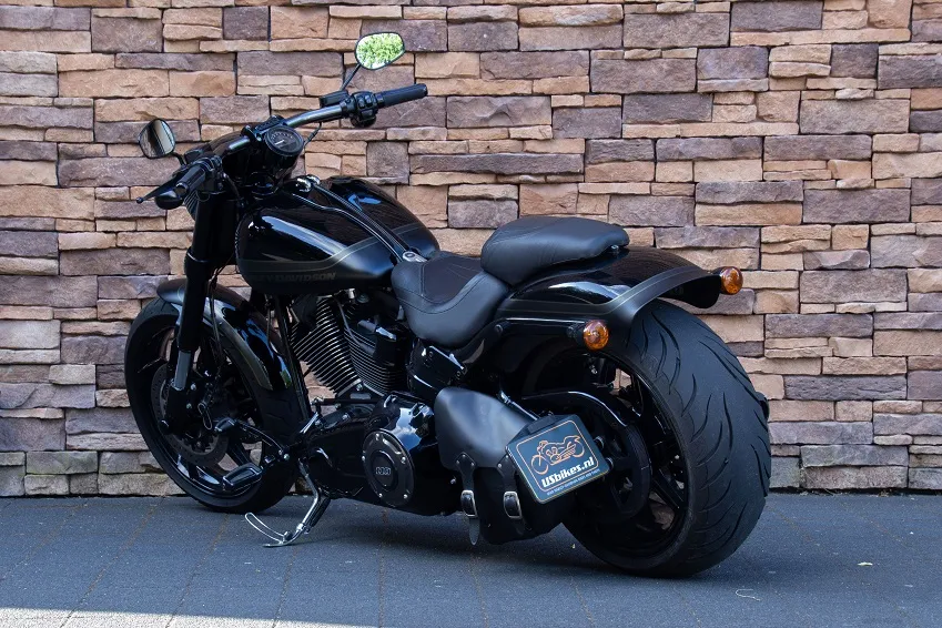 2017 Harley-Davidson FXSE Pro Street CVO 110 Screamin Eagle Jekill & Hyde *VERKOCHT*