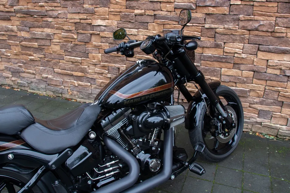 2016 Harley-Davidson FXSE Pro Street Breakout CVO 110 Screamin Eagle *VERKOCHT*