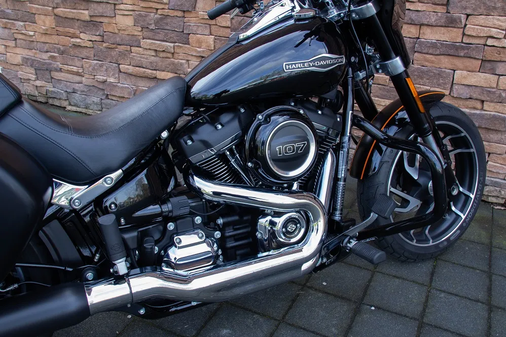 2018 Harley-Davidson FLSB Sport Glide Softail 107 M8 *VERKOCHT*