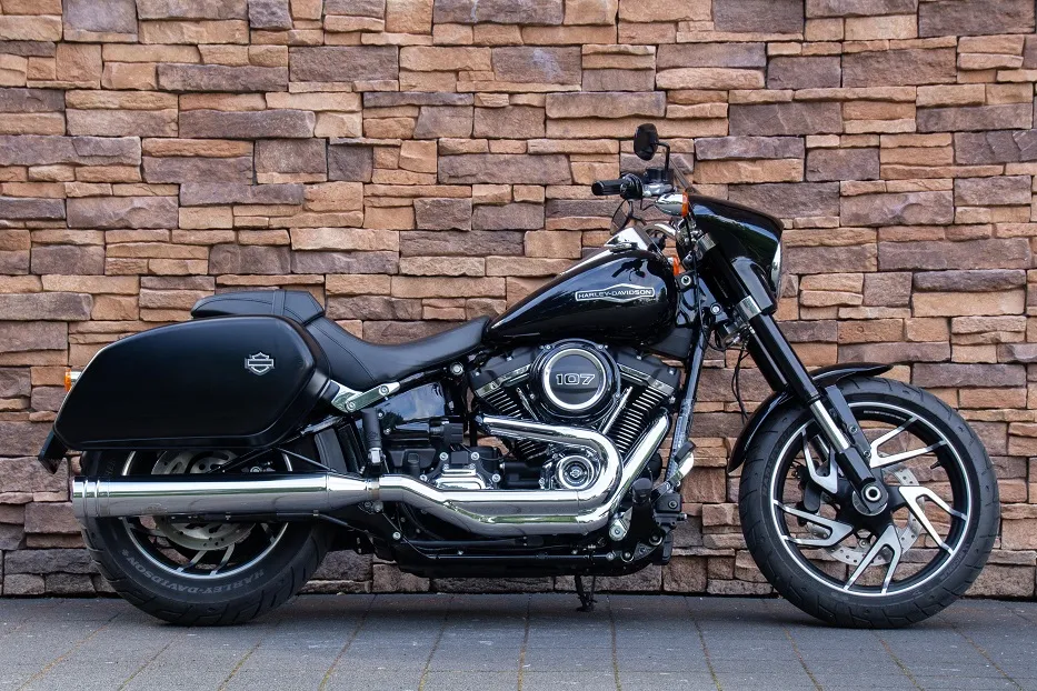 2018 Harley-Davidson FLSB Sport Glide Softail 107 M8 Jekill & Hyde *VERKOCHT*