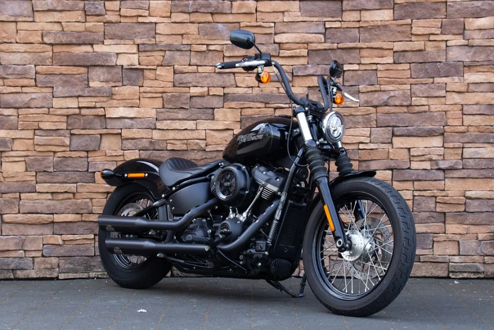 2018 Harley-Davidson FXBB Softail Street Bob 107 M Jekyll & Hyde *VERKOCHT*