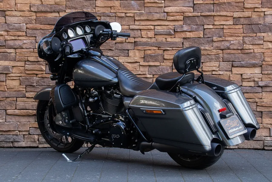 2019 Harley-Davidson FLHXS Street Glide Special 114 BTW-motor *VERKOCHT*
