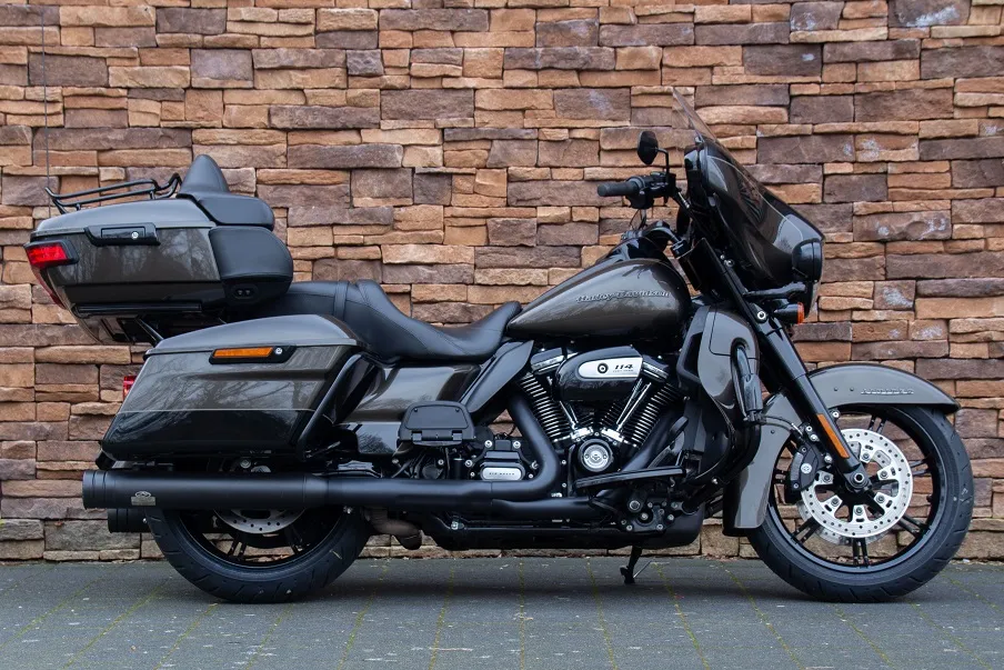 2020 Harley-Davidson Ultra Limited 114 FLHTK Blacked Out Jekill & Hyde *VERKOCHT*