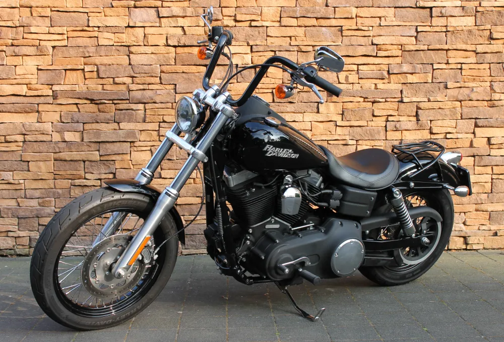 2010 Harley Davidson FXDB Street Bob 1584 6 versnellingen *VERKOCHT*