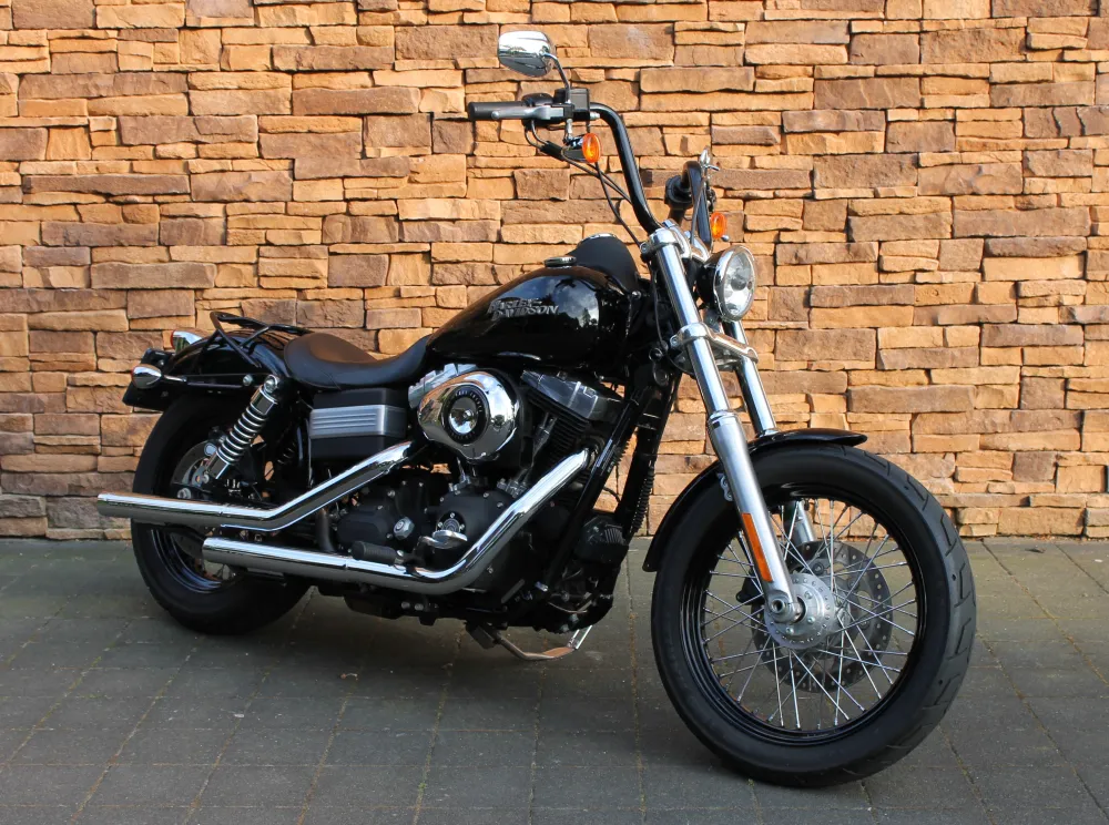 2010 Harley Davidson FXDB Street Bob 1584 6 versnellingen *VERKOCHT*