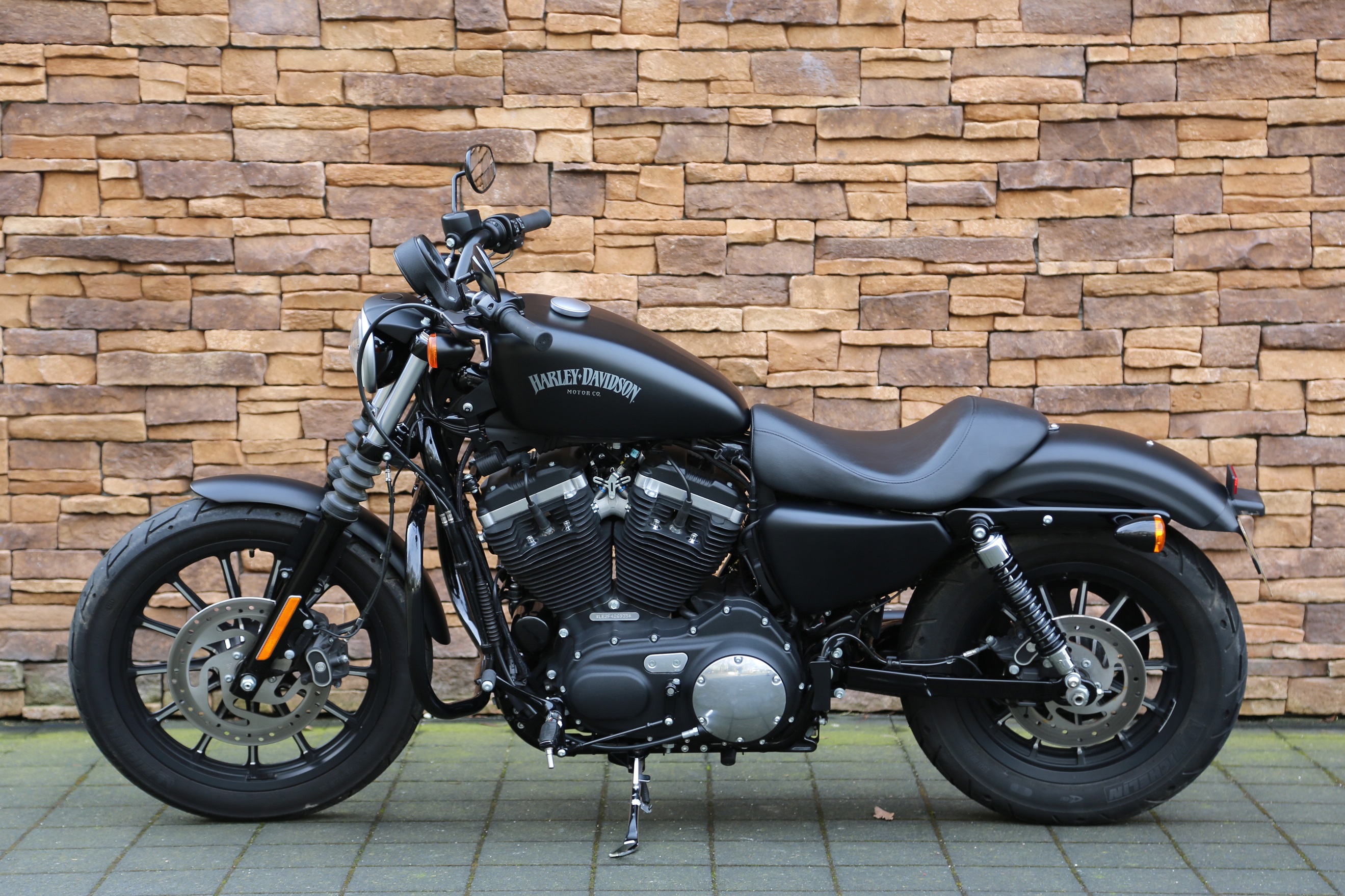2015 Harley-Davidson XL883N Sportster Iron 883 ABS *VERKOCHT*