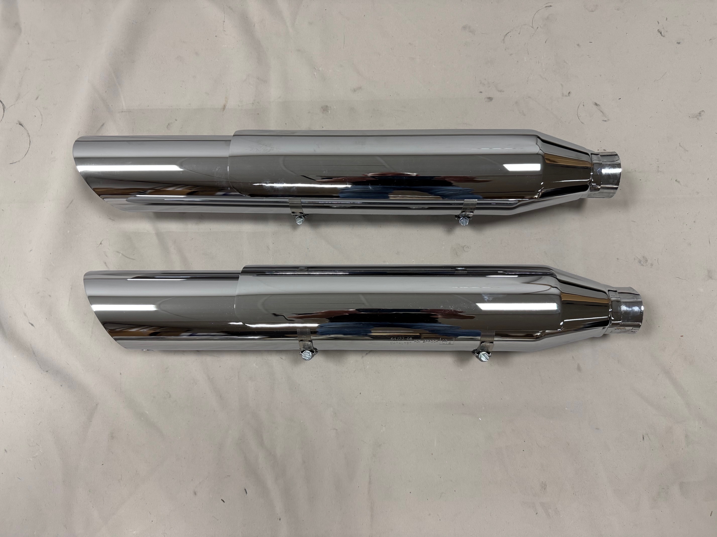 Uitlaatdempers Harley-Davidson Softail Slim Blackline Crossbones Chroom zgan (2008-2016)