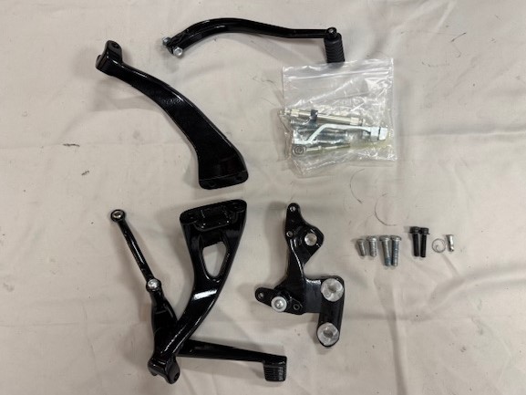 Mid Controls compleet Harley-Davidson Softail zgan (2018-up)