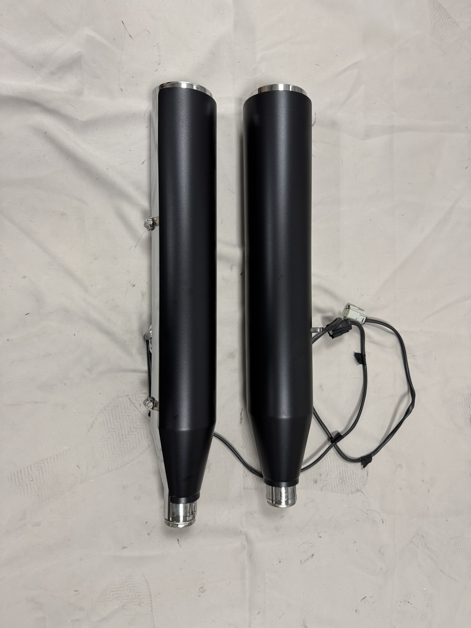 Uitlaatdempers Harley-Davidson Softail M8 114 FXBBS Street Bob FXLRS(T) Low Rider S (2021-up)